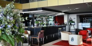 thumbnail: Bar (on property)