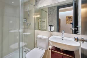 thumbnail: Bathroom