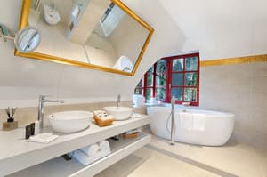 thumbnail: Bathroom