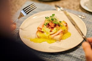 thumbnail: Restaurant