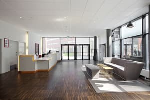 thumbnail: Lobby sitting area