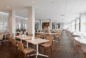 thumbnail: Restaurant