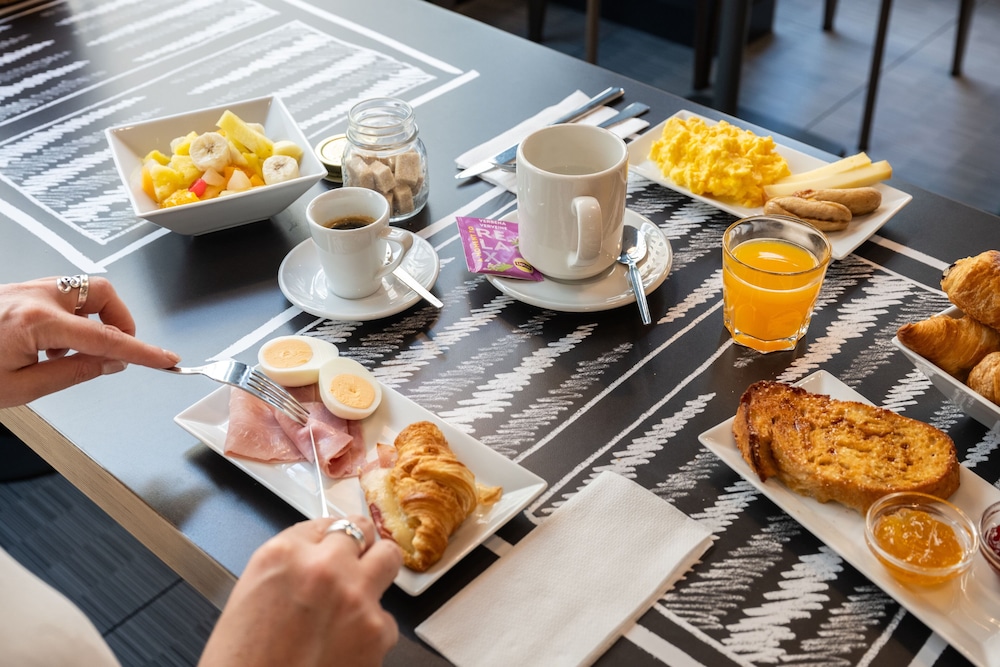 Breakfast meal