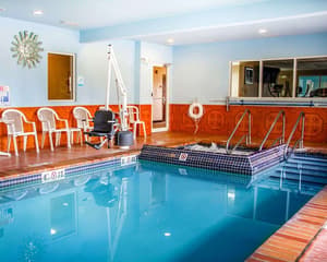 thumbnail: Pool