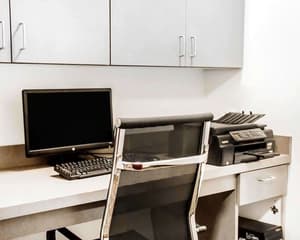 thumbnail: Business center