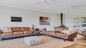 thumbnail: Living room