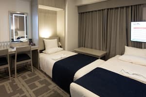 thumbnail: Room