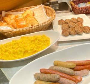 thumbnail: Breakfast buffet
