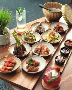 thumbnail: Restaurant