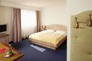 thumbnail: General view