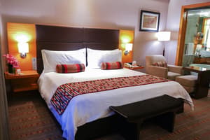 thumbnail: Interior