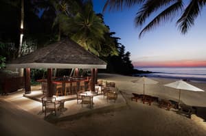 thumbnail: Beach bar