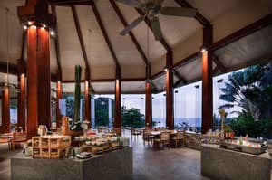 thumbnail: Breakfast area