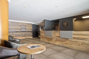thumbnail: Reception