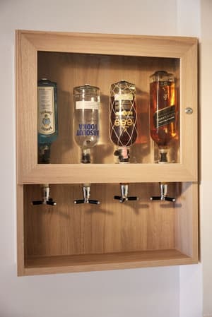 thumbnail: Minibar