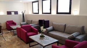thumbnail: Lobby sitting area