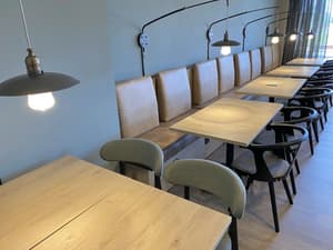 thumbnail: Restaurant