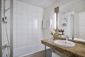 thumbnail: Bathroom