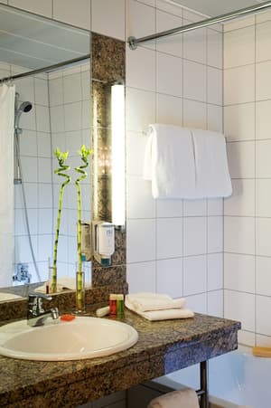 thumbnail: Bathroom