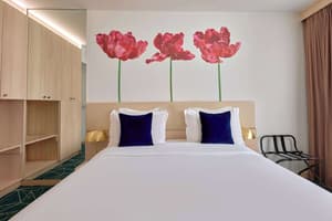 thumbnail: Room