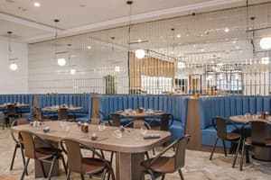 thumbnail: Restaurant