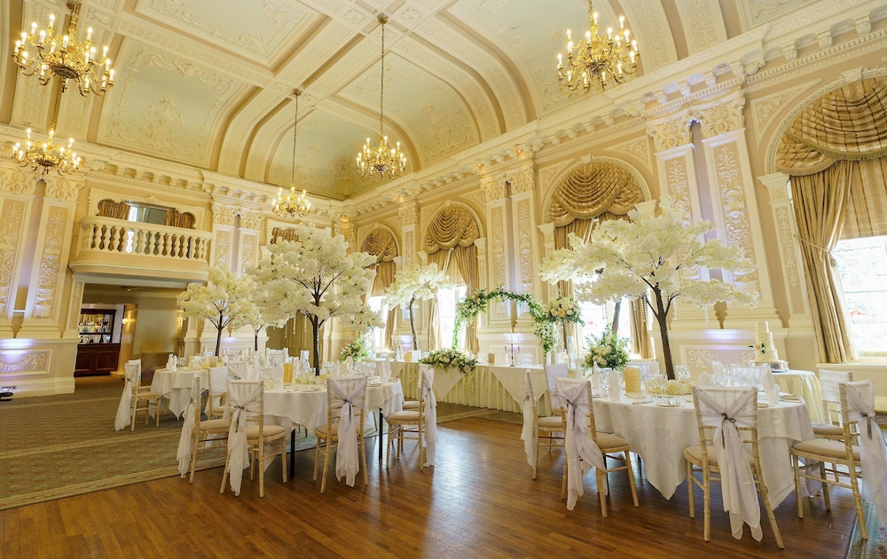 Indoor wedding