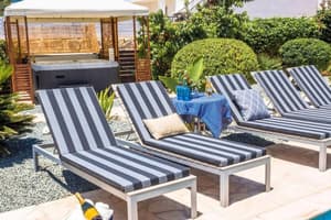 thumbnail: Terrace/patio