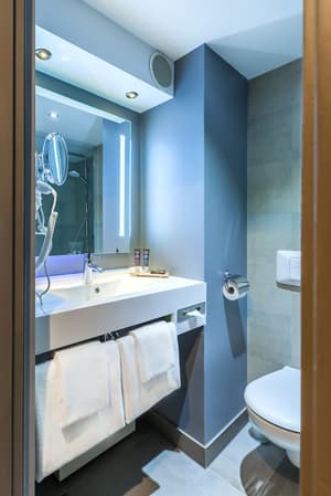 thumbnail: Bathroom