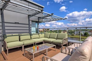 thumbnail: Terrace/patio