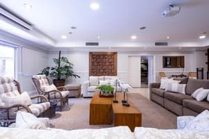 thumbnail: Interior