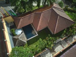 thumbnail: Exterior