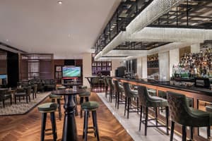 thumbnail: Bar (on property)