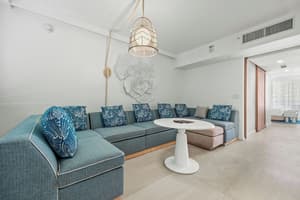 thumbnail: Living room