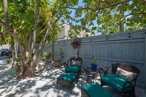 thumbnail: Garden