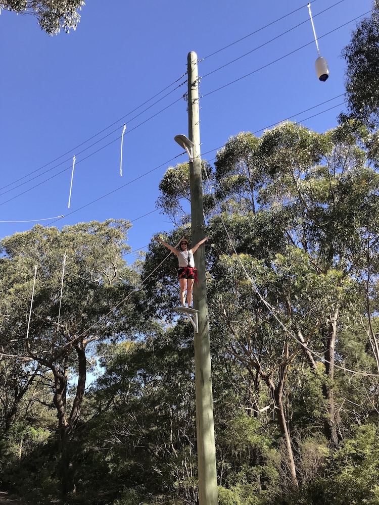 Ropes course (team building)