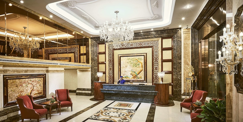 Concierge desk