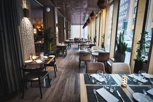 thumbnail: Restaurant