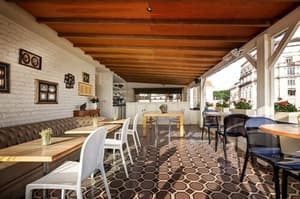 thumbnail: Breakfast area
