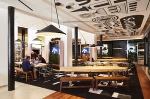 thumbnail: Outdoor dining