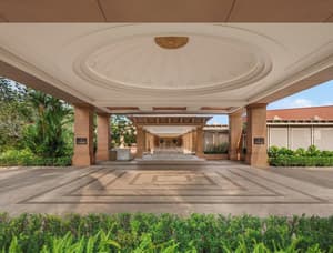 thumbnail: Property entrance