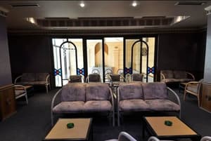 thumbnail: Lobby sitting area