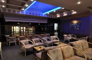 thumbnail: Bar (on property)