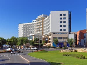 thumbnail: Exterior
