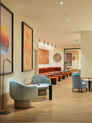 thumbnail: Lobby lounge