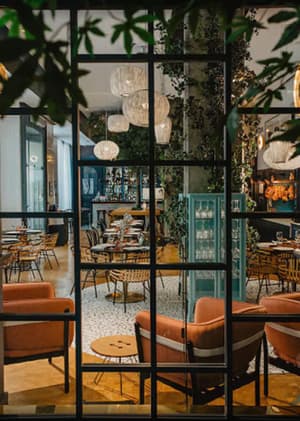 thumbnail: Restaurant