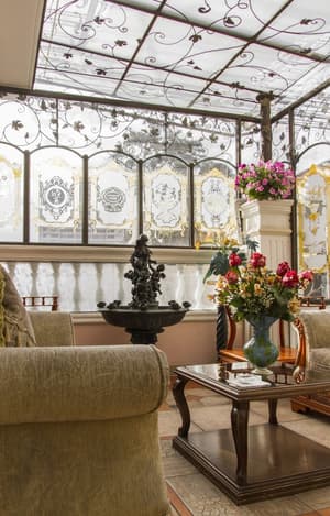 thumbnail: Interior detail
