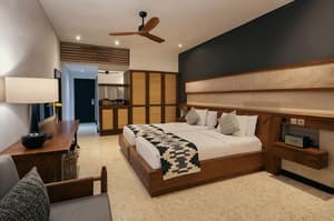 thumbnail: Room