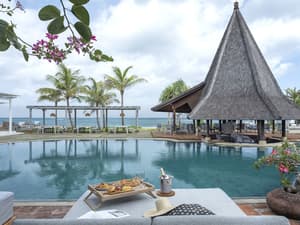 thumbnail: Sundeck