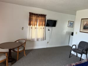 thumbnail: Front of property