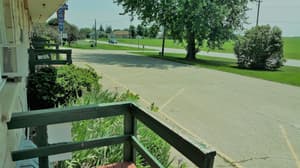 thumbnail: Property grounds